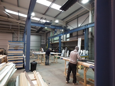 free standing crane gantry